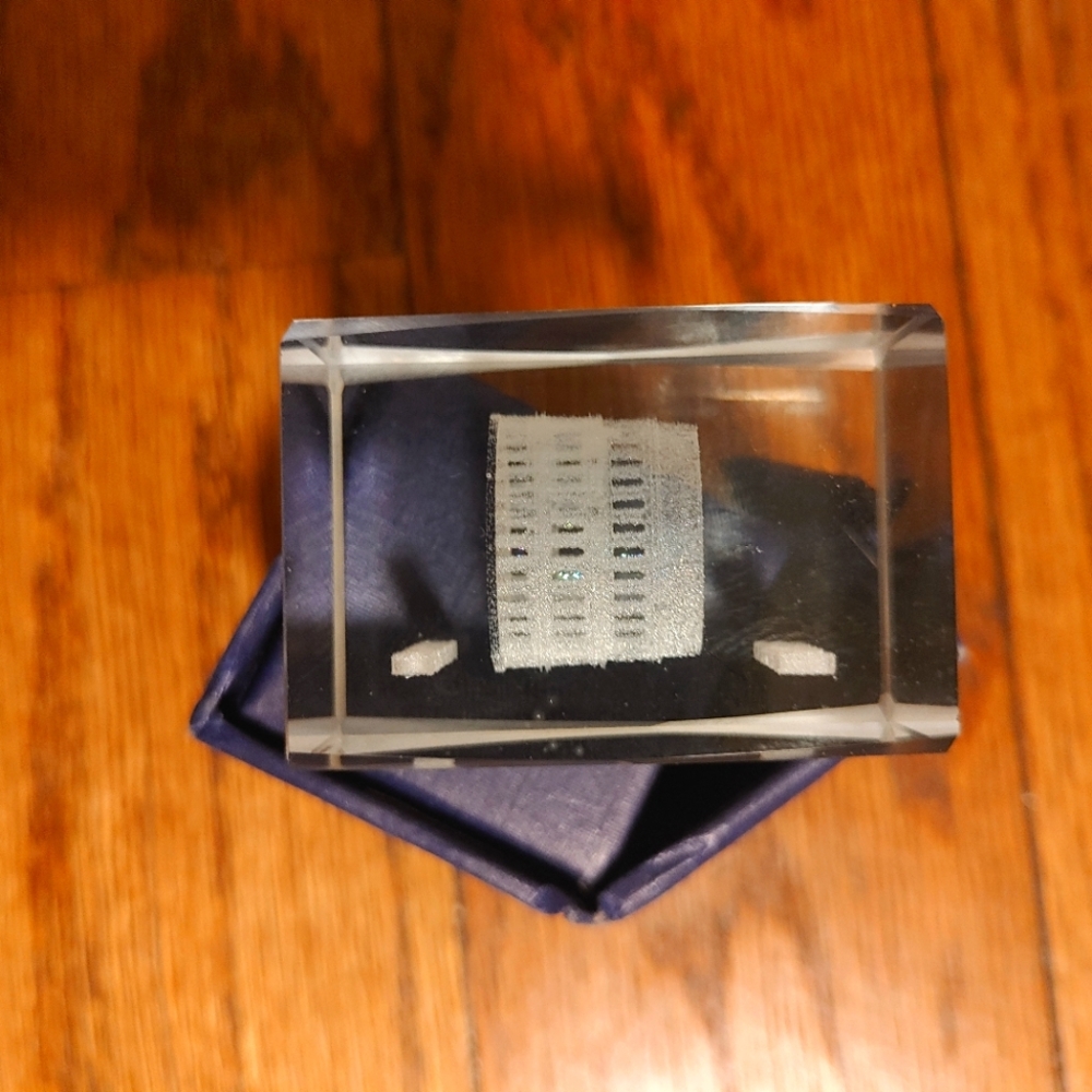 3d Rome Colosseum Paper Weight - Picture 4 of 5